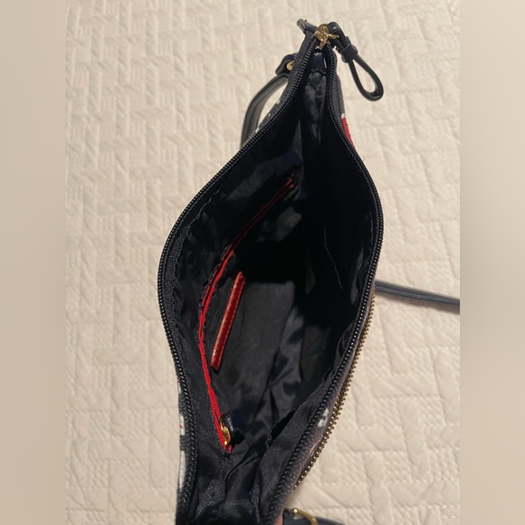 Tommy Hilfiger Star Crossbody Bag - Picture 5 of 7